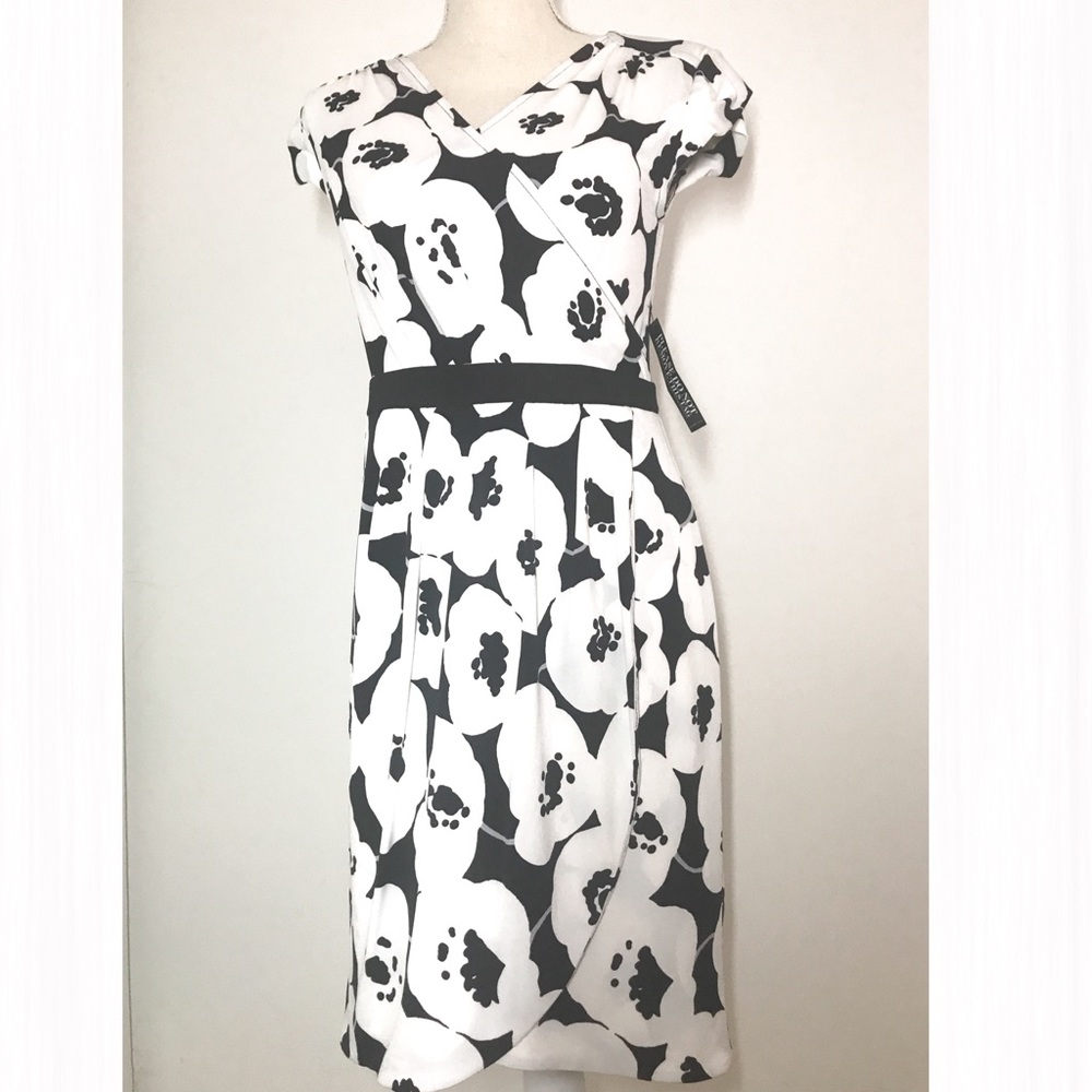 Black and White floral dress by NY and Co. new!
